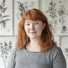 julie-portrait-1.png